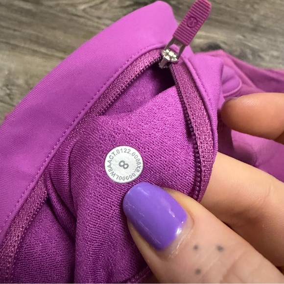 Lululemon Pace Rival Mid-Rise Skirt *14” Long (Vivid Plum) Size 8 - Picture 3 of 8